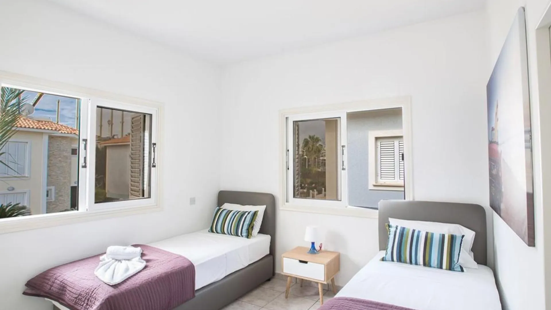 Villa Lefko Sunshine - Lovely 4 Bedroom Protaras Villa With Pool - 2 Minute Walk To Fig Tree Bay